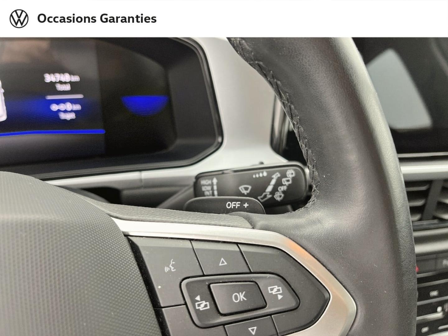 Voitures occasions VOLKSWAGEN T-ROC Life Plus Orvault