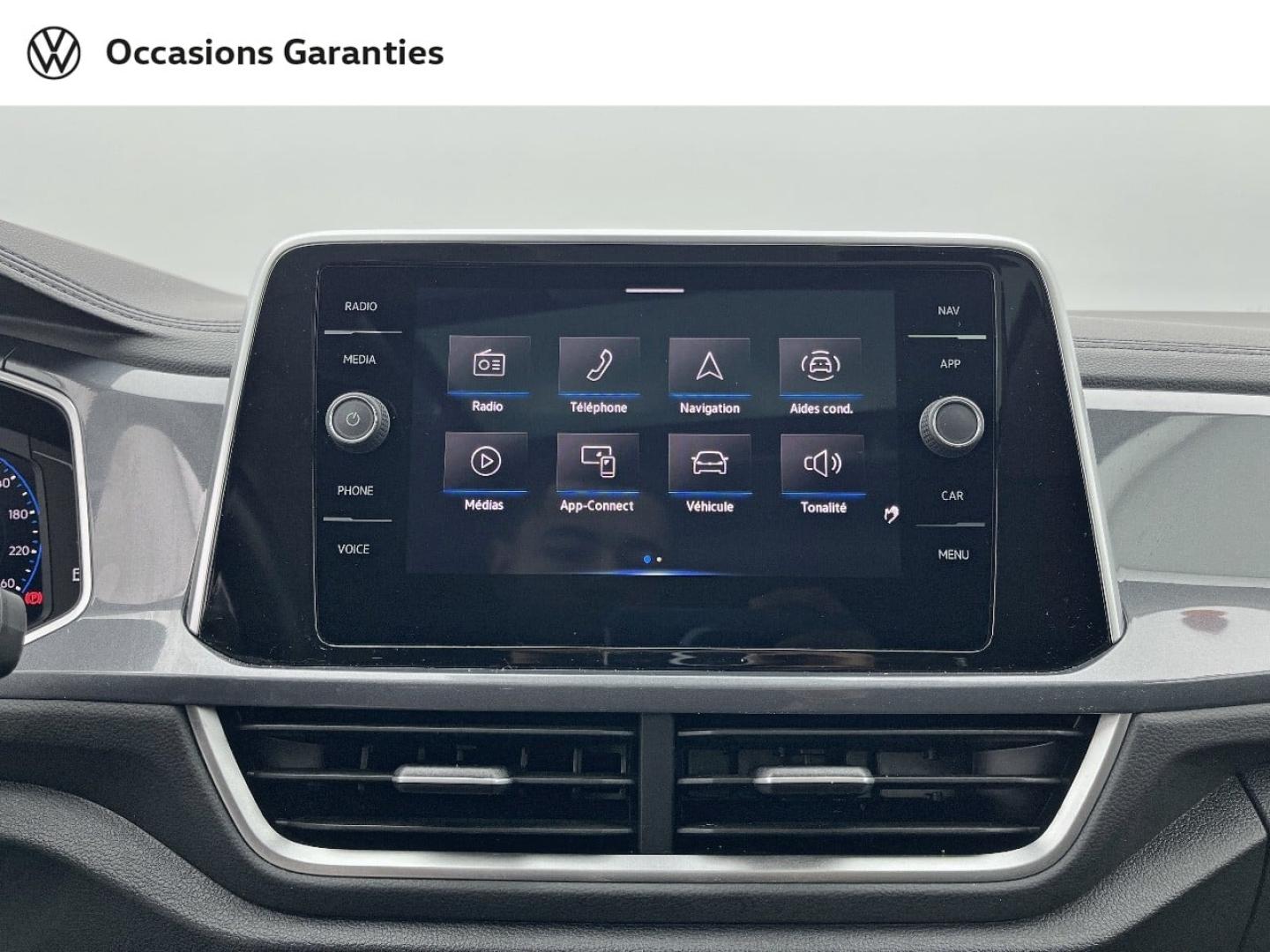Voitures occasions VOLKSWAGEN T-ROC Style Orvault