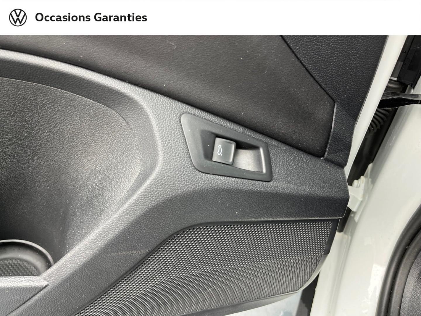 Voitures occasions VOLKSWAGEN T-ROC Style Orvault