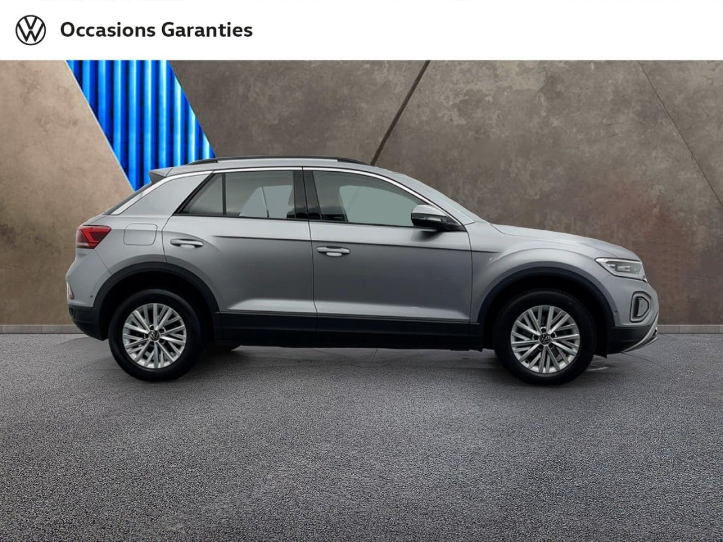 Voitures occasions VOLKSWAGEN T-ROC Life Plus Orvault