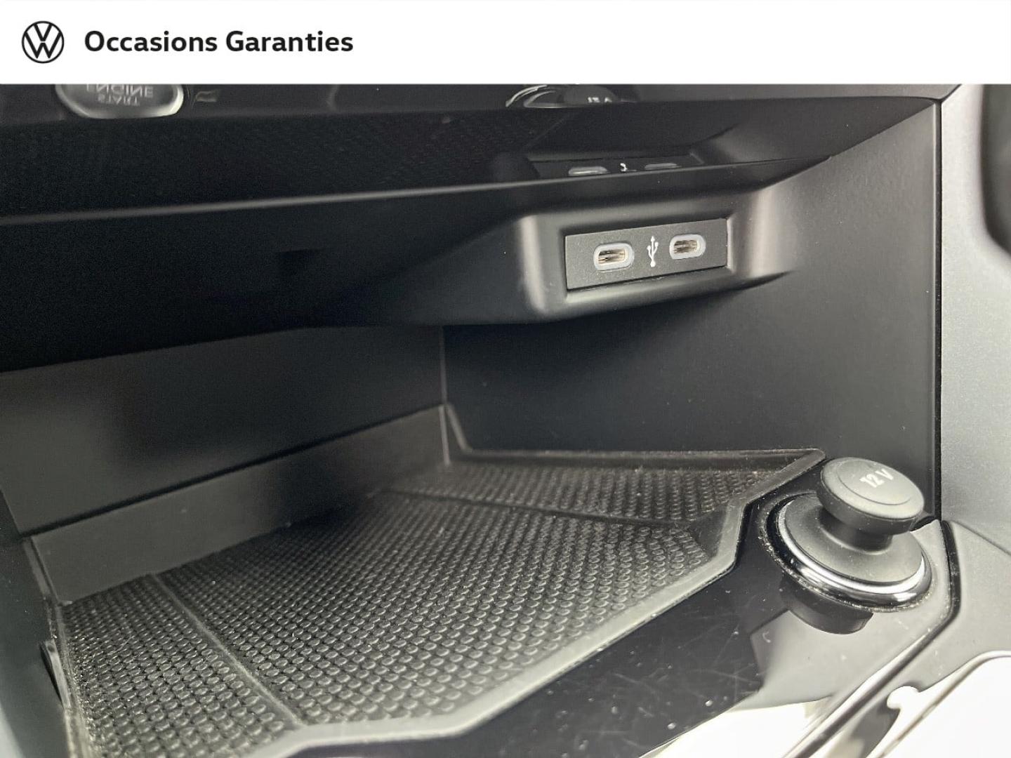 Voitures occasions VOLKSWAGEN T-ROC Life Plus Orvault
