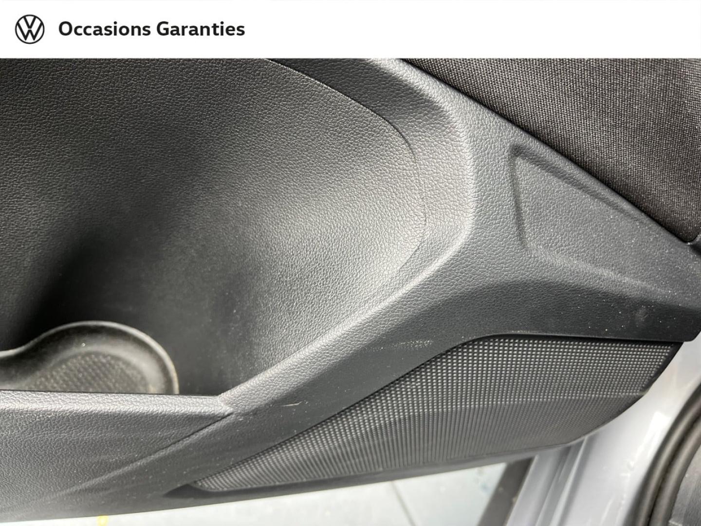 Voitures occasions VOLKSWAGEN T-ROC Life Plus Orvault