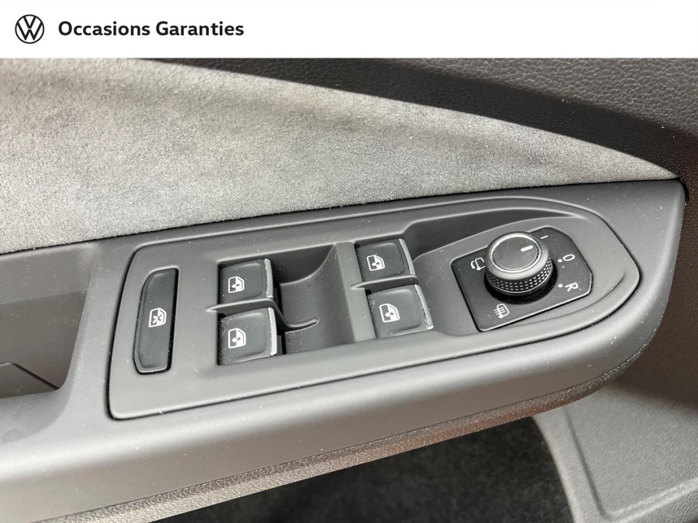 Voitures occasions VOLKSWAGEN Golf SW R-Line Orvault