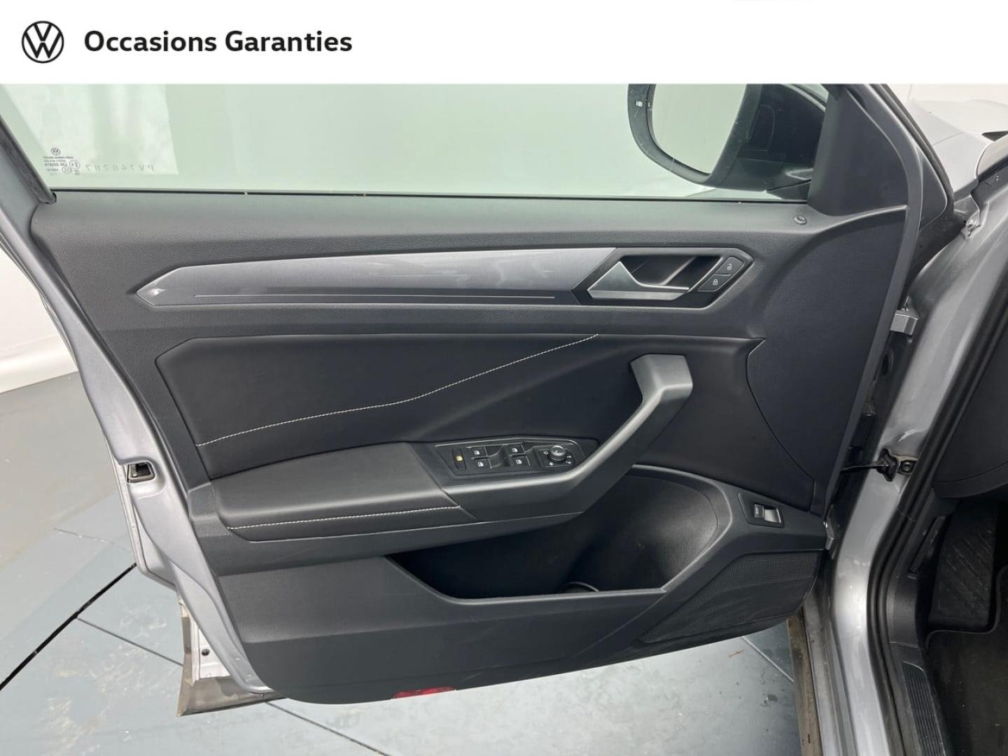 Voitures occasions VOLKSWAGEN T-ROC Style Orvault