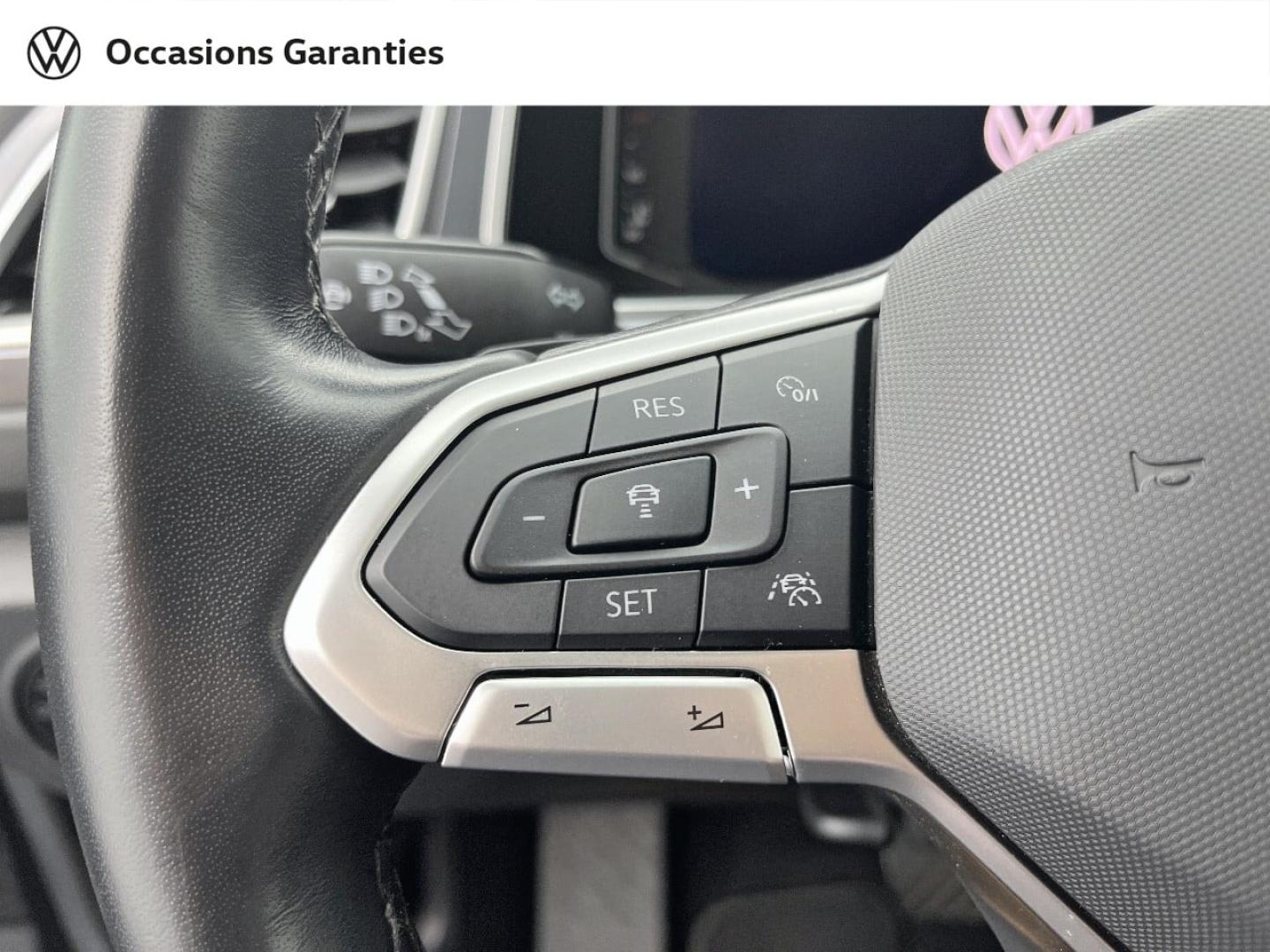 Voitures occasions VOLKSWAGEN T-ROC Style Orvault