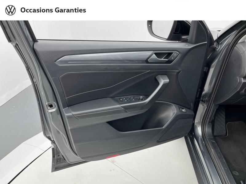Voitures occasions VOLKSWAGEN T-ROC Style Exclusive Orvault