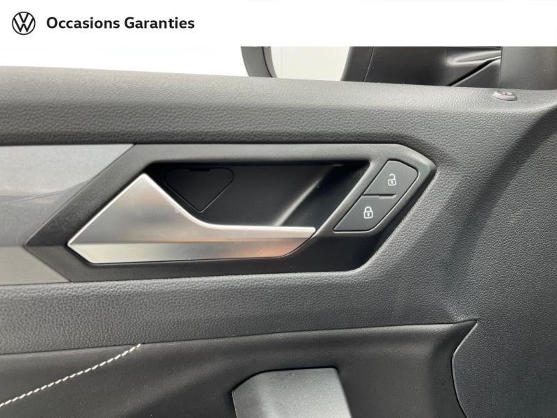 Voitures occasions VOLKSWAGEN T-ROC Style Exclusive Orvault
