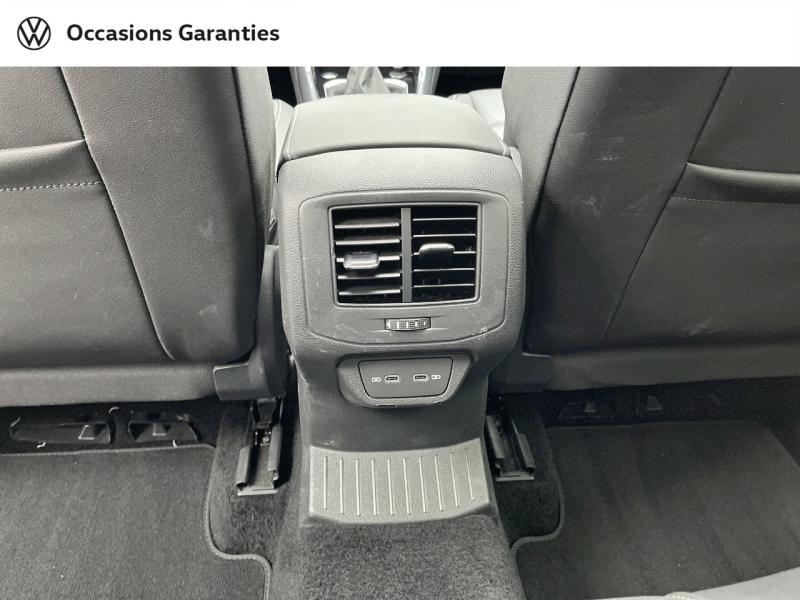 Voitures occasions VOLKSWAGEN T-ROC Style Exclusive Orvault