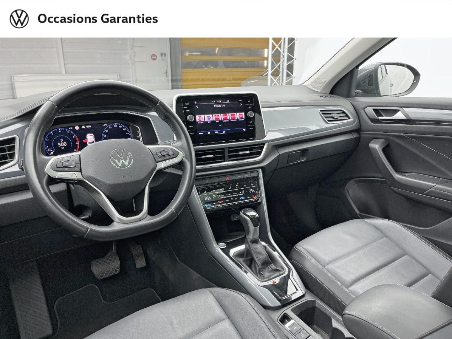 Voitures occasions VOLKSWAGEN T-ROC Style Exclusive Orvault