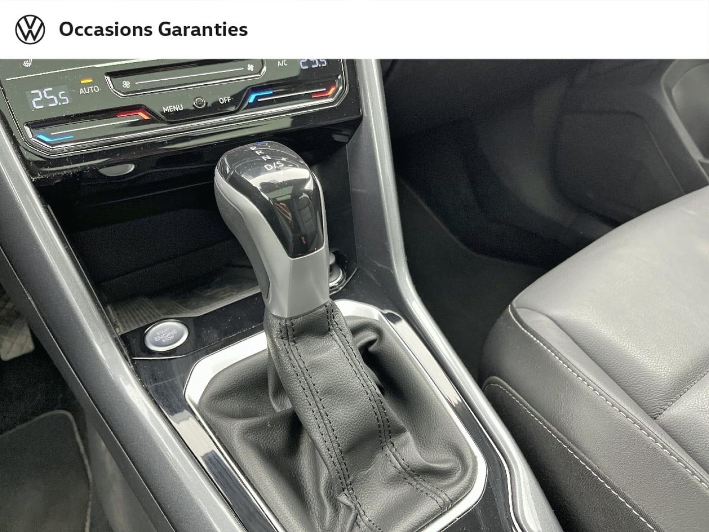 Voitures occasions VOLKSWAGEN T-ROC Style Exclusive Orvault