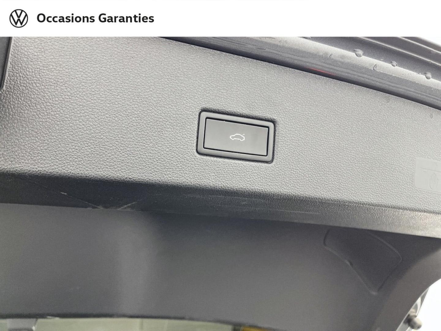 Voitures occasions VOLKSWAGEN T-ROC Style Exclusive Orvault