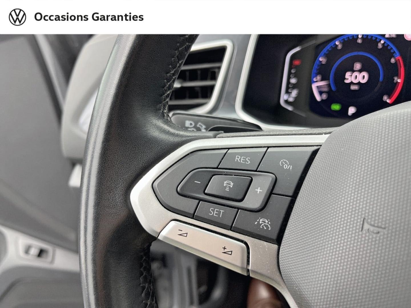 Voitures occasions VOLKSWAGEN T-ROC Style Exclusive Orvault
