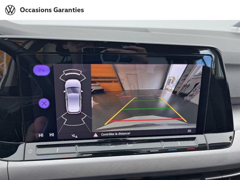 Voitures occasions VOLKSWAGEN GOLF Life 1st Orvault