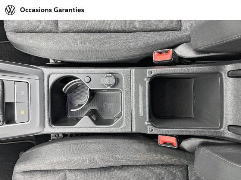 Voitures occasions VOLKSWAGEN GOLF Life 1st Orvault
