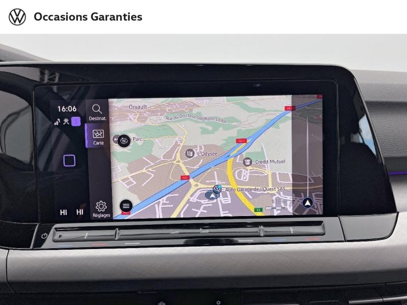 Voitures occasions VOLKSWAGEN GOLF Life 1st Orvault