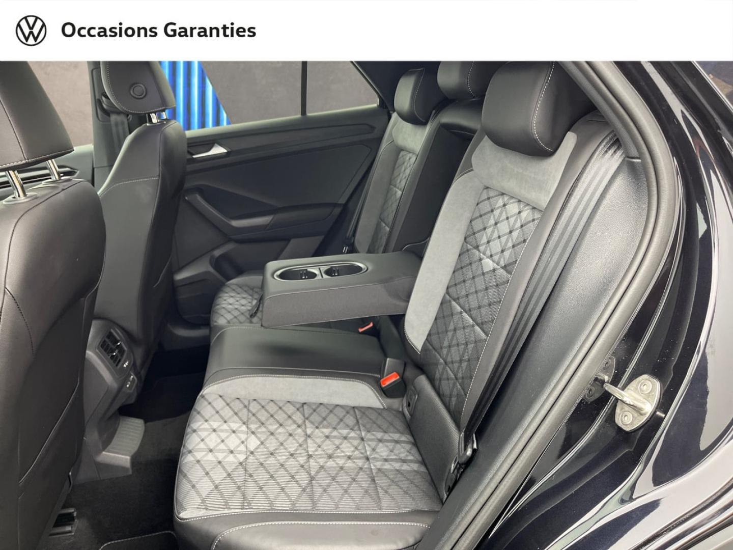 Voitures occasions VOLKSWAGEN T-ROC R-Line Orvault