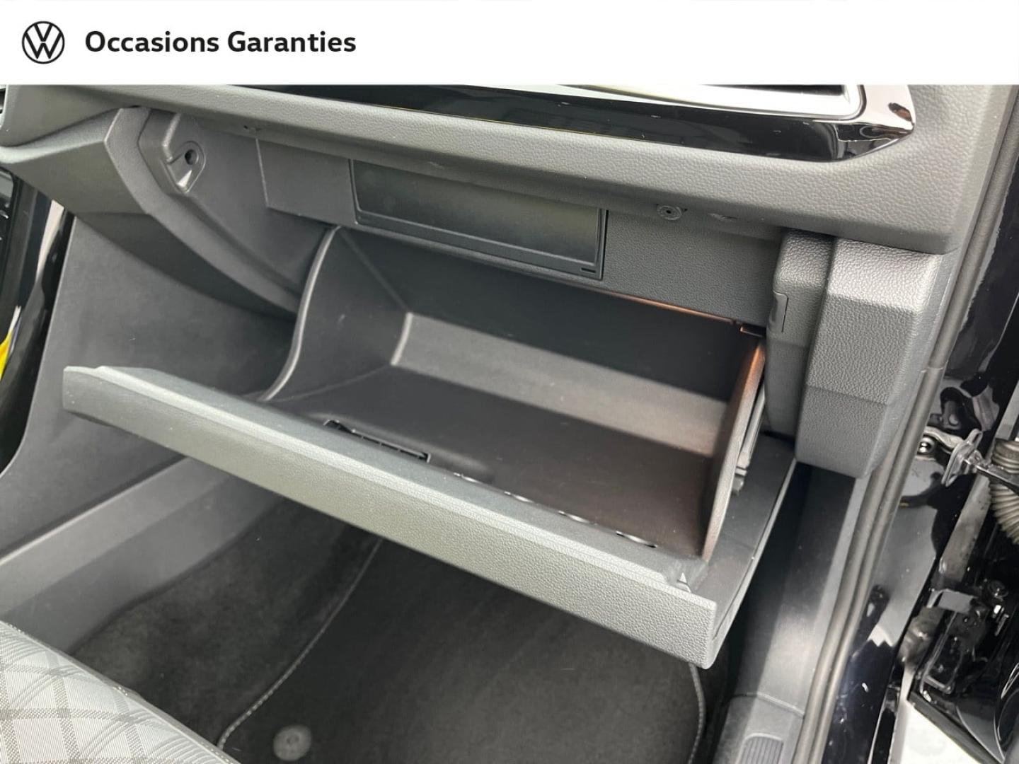 Voitures occasions VOLKSWAGEN T-ROC R-Line Orvault