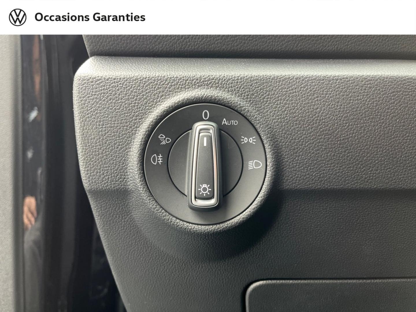 Voitures occasions VOLKSWAGEN T-ROC R-Line Orvault