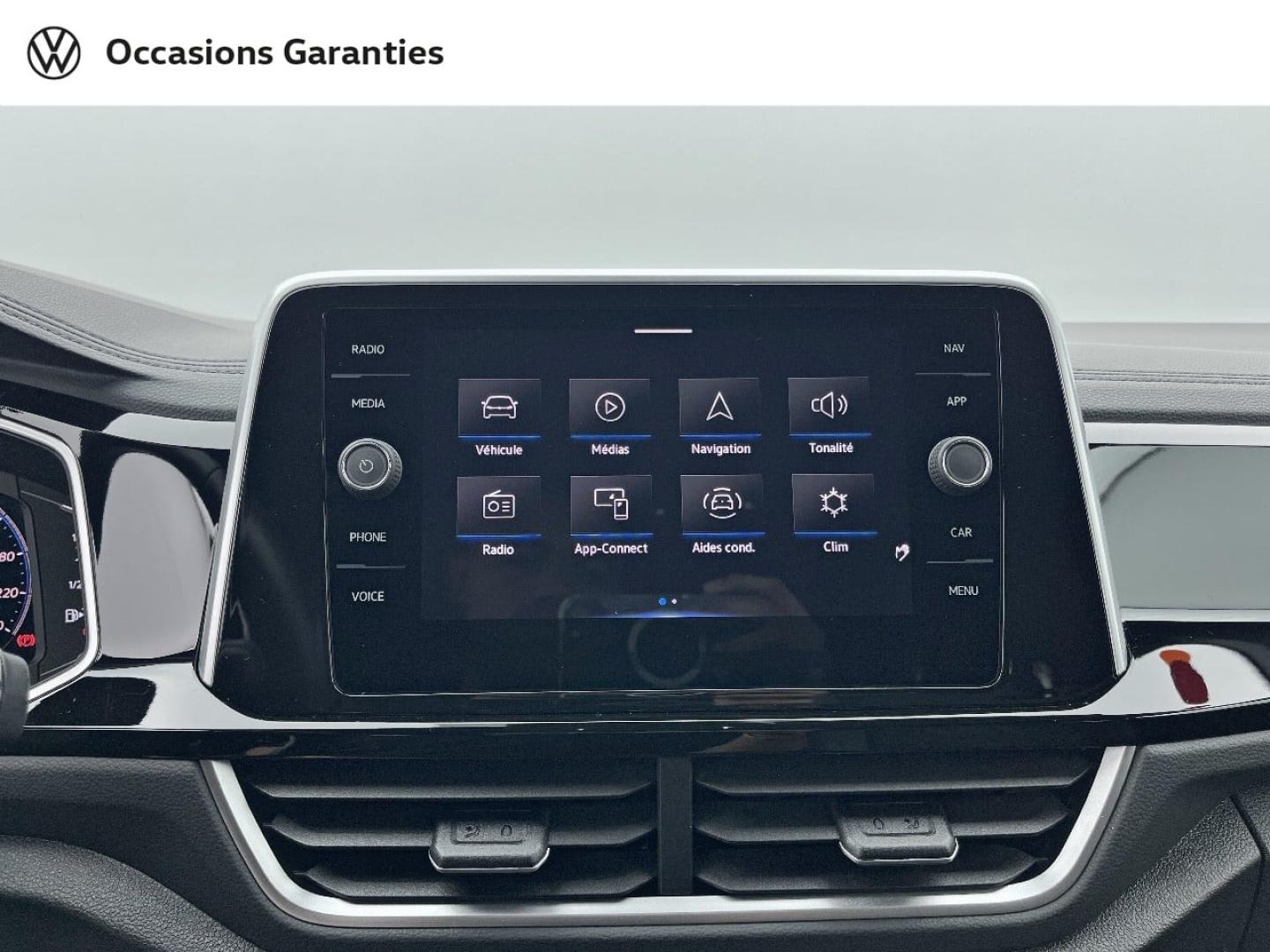 Voitures occasions VOLKSWAGEN T-ROC R-Line Orvault