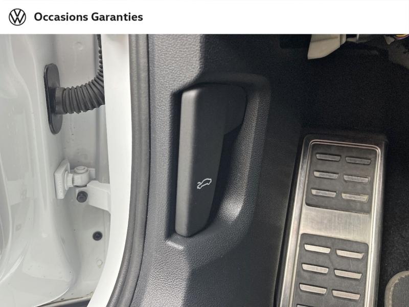 Voitures occasions VOLKSWAGEN T-ROC R-Line Orvault