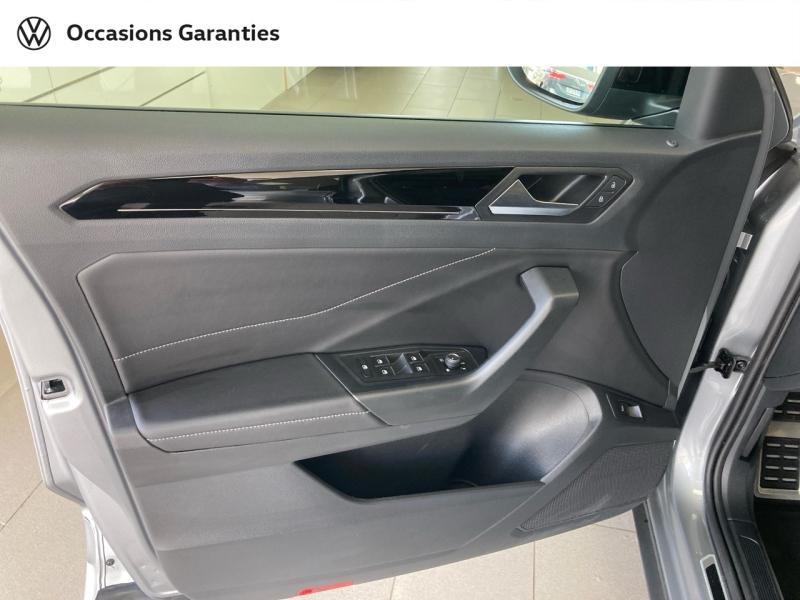 Voitures occasions VOLKSWAGEN T-ROC R-Line Orvault