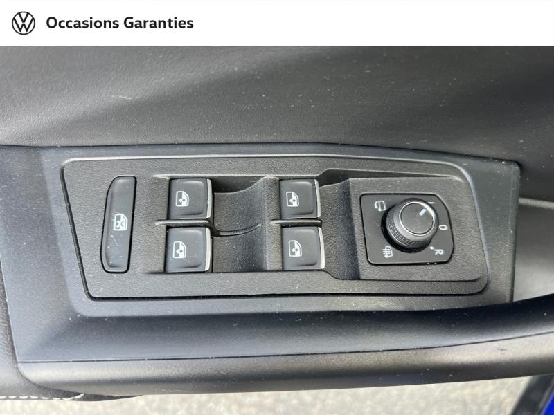 Voitures occasions VOLKSWAGEN T-ROC R-Line Orvault