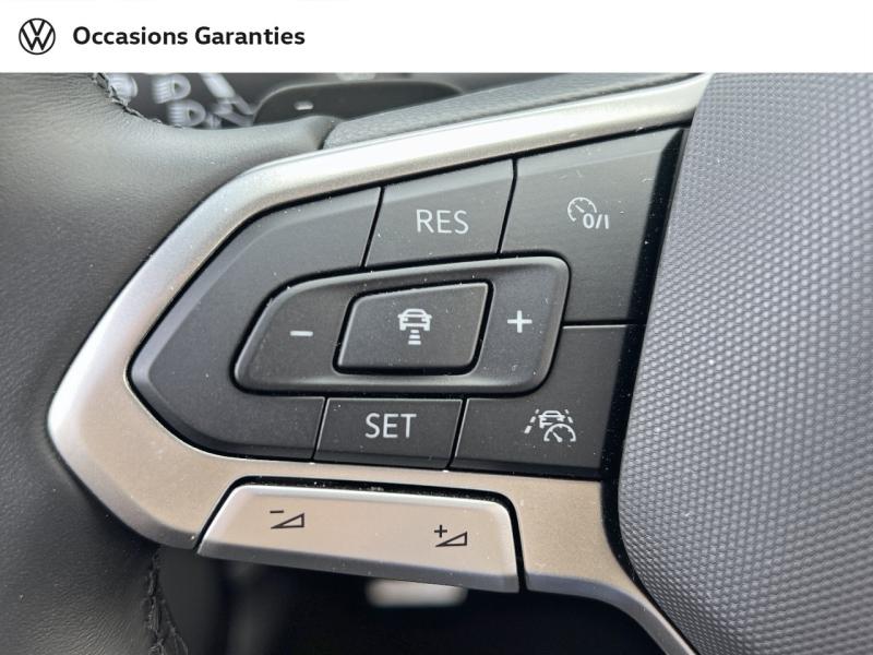 Voitures occasions VOLKSWAGEN T-ROC R-Line Orvault