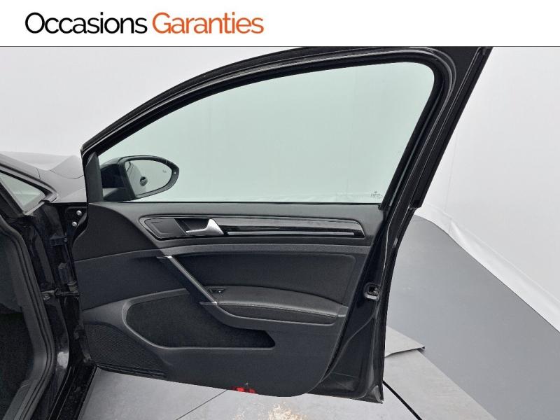 Voitures occasions VOLKSWAGEN GOLF Carat Exclusive Orvault