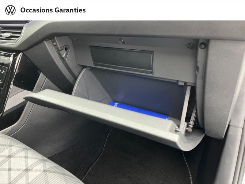 Voitures occasions VOLKSWAGEN T-CROSS R-Line Orvault