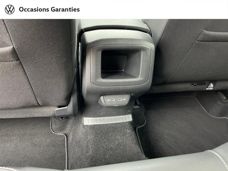 Voitures occasions VOLKSWAGEN T-CROSS R-Line Orvault