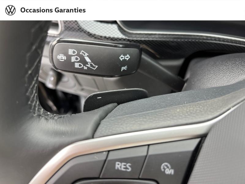 Voitures occasions VOLKSWAGEN T-CROSS R-Line Orvault