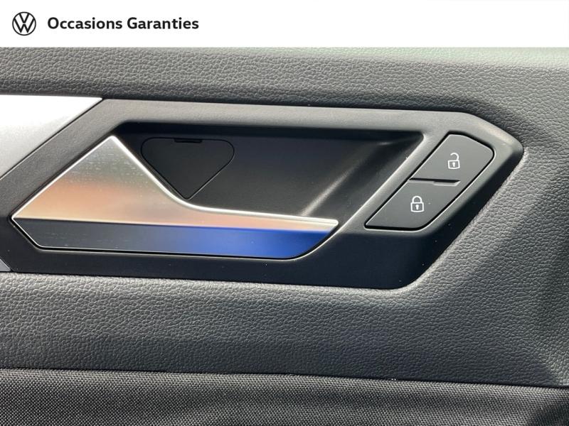 Voitures occasions VOLKSWAGEN T-ROC Life Plus Orvault