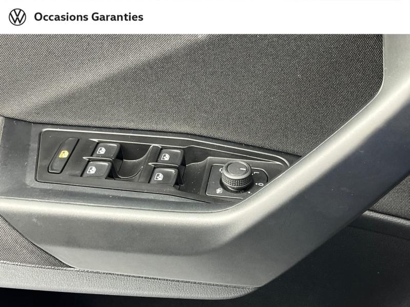 Voitures occasions VOLKSWAGEN T-ROC Life Plus Orvault