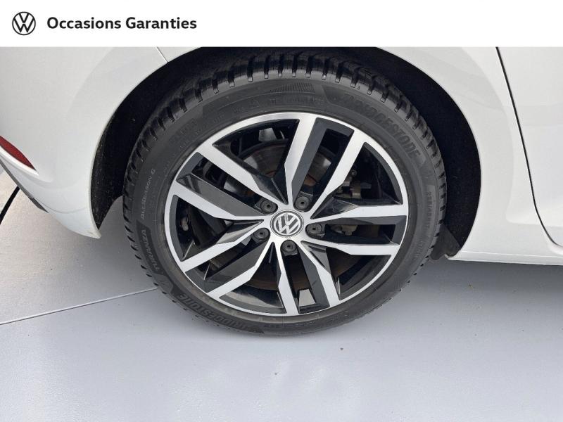 Voitures occasions VOLKSWAGEN GOLF Carat Orvault