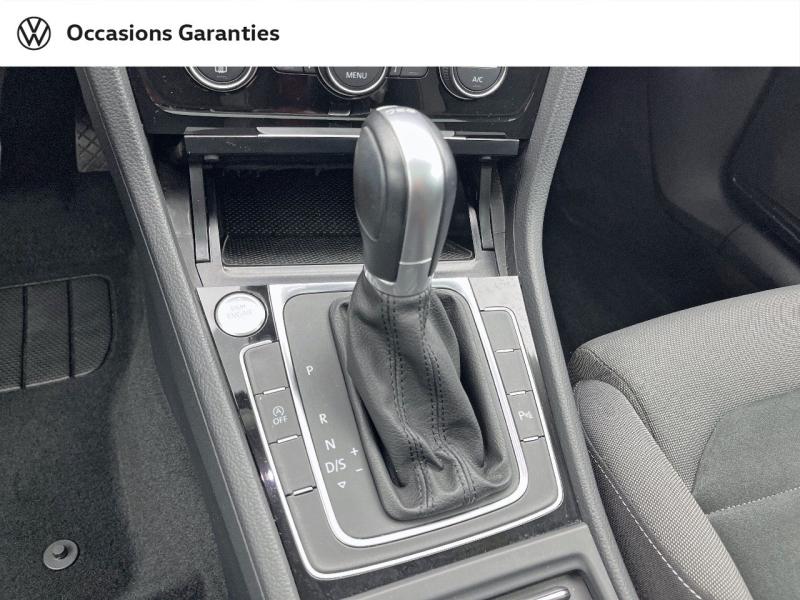 Voitures occasions VOLKSWAGEN GOLF Carat Orvault