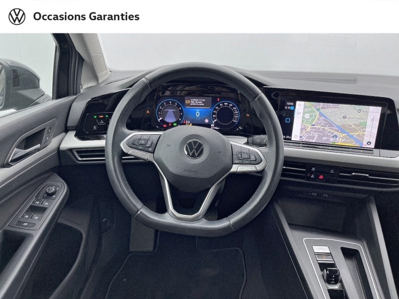 Voitures occasions VOLKSWAGEN GOLF Life Orvault