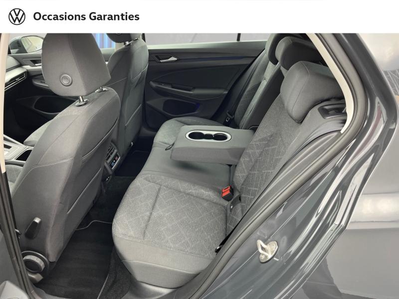 Voitures occasions VOLKSWAGEN GOLF Life Orvault