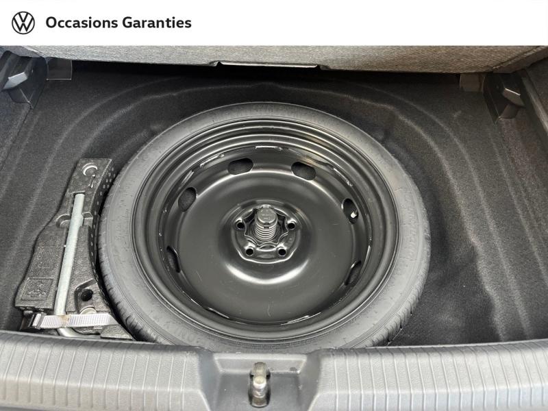 Voitures occasions VOLKSWAGEN GOLF Life Orvault