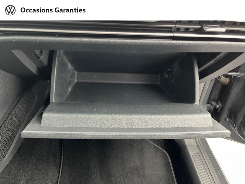 Voitures occasions VOLKSWAGEN GOLF Life Orvault