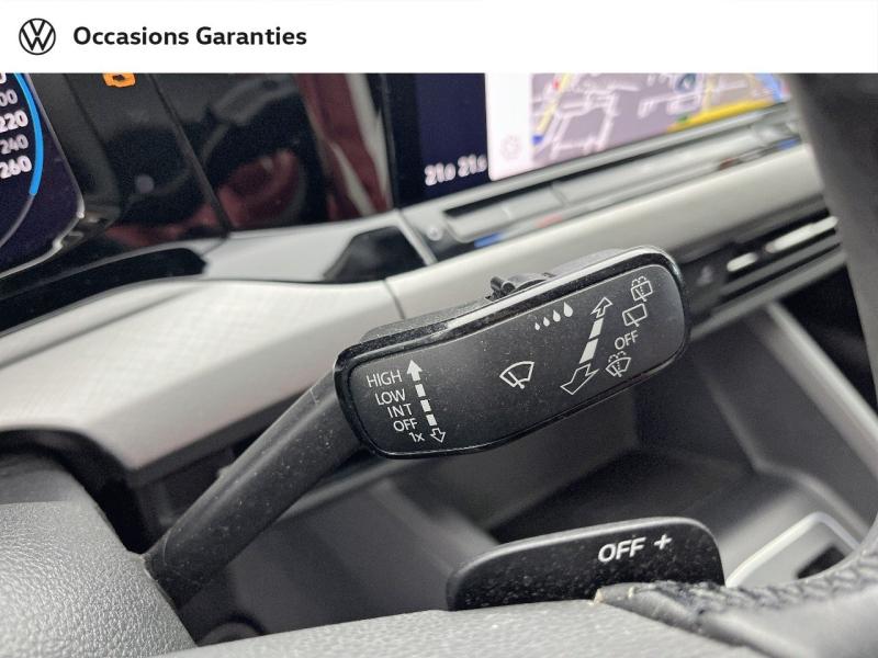 Voitures occasions VOLKSWAGEN GOLF Life Orvault