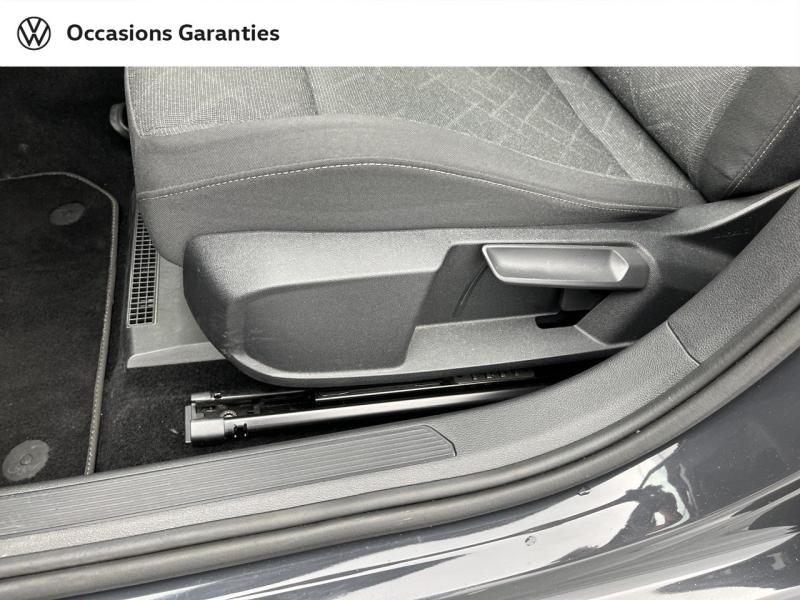 Voitures occasions VOLKSWAGEN GOLF Life Orvault