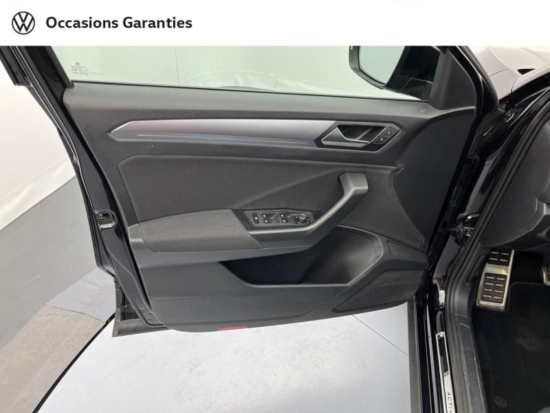 Voitures occasions VOLKSWAGEN T-ROC Active Orvault