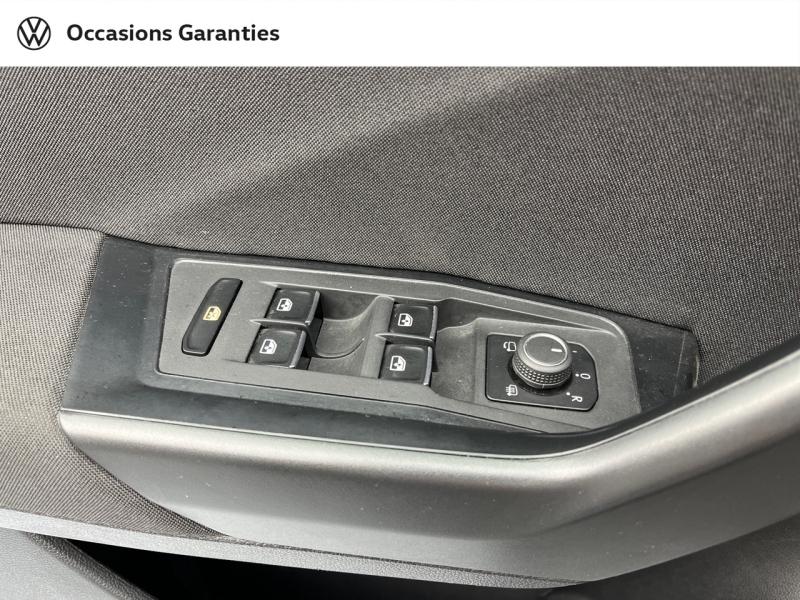 Voitures occasions VOLKSWAGEN T-ROC Active Orvault