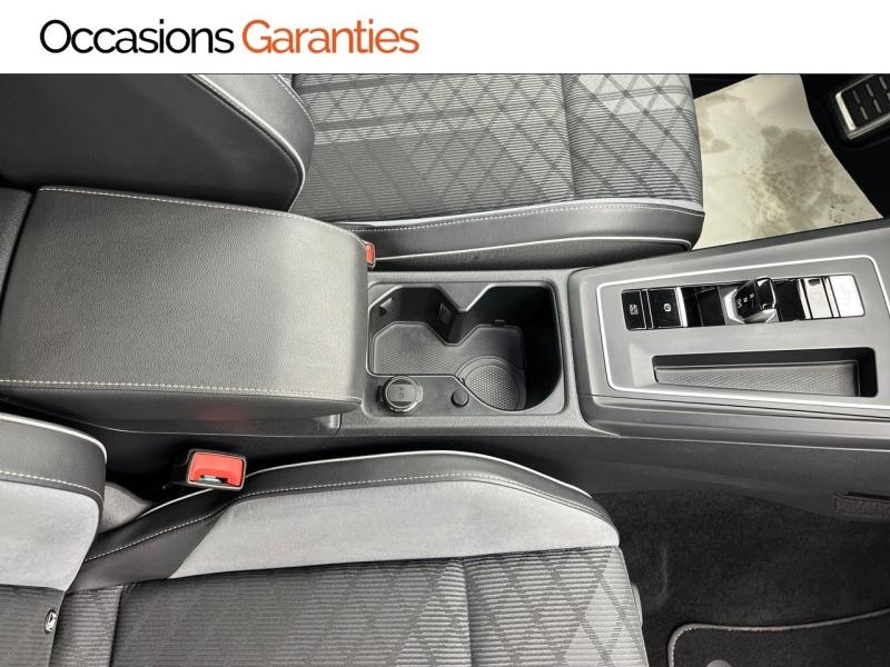 Voitures occasions VOLKSWAGEN GOLF R-Line Orvault