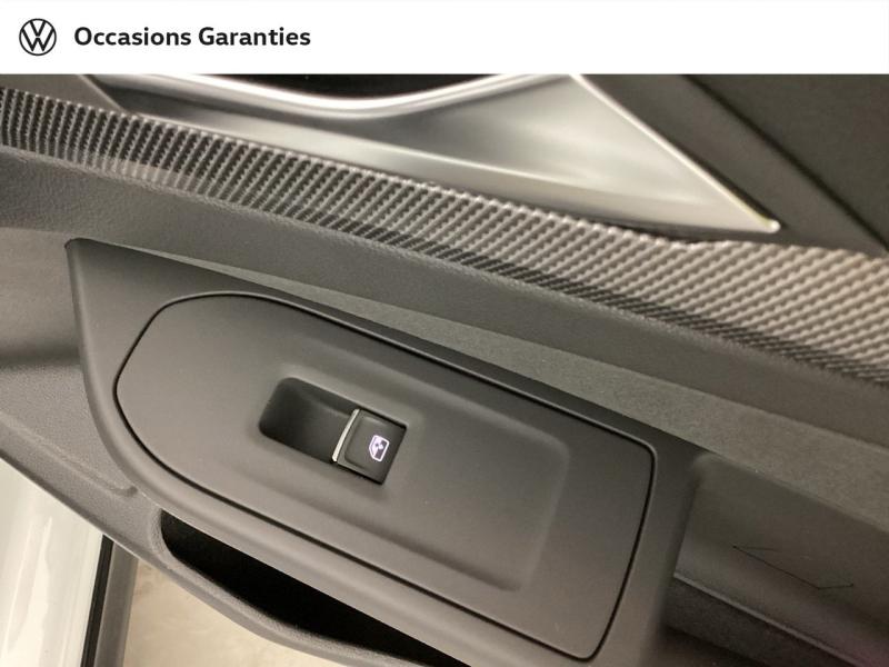 Voitures occasions VOLKSWAGEN GOLF R-Line Orvault