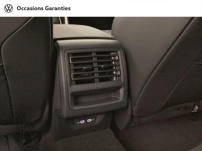 Voitures occasions VOLKSWAGEN GOLF R-Line Orvault