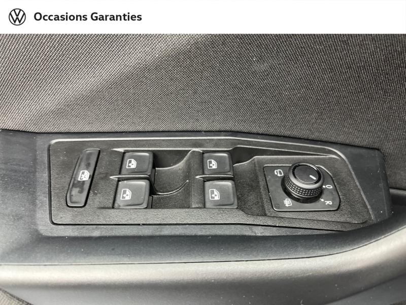 Voitures occasions VOLKSWAGEN T-ROC Life Orvault