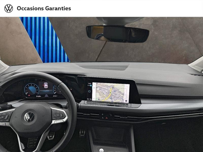 Voitures occasions VOLKSWAGEN GOLF Life 1st Orvault