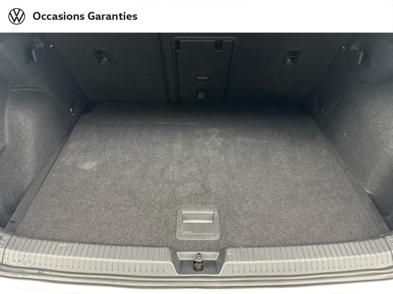 Voitures occasions VOLKSWAGEN GOLF Life 1st Orvault