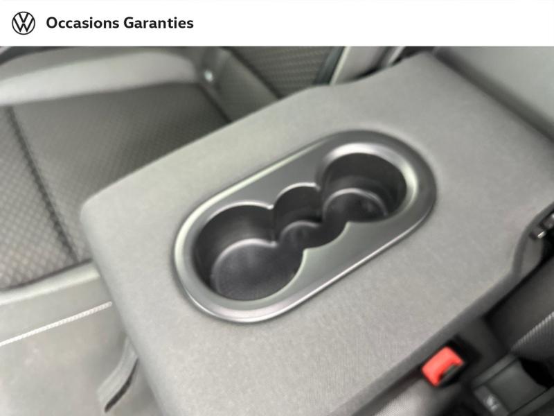 Voitures occasions VOLKSWAGEN GOLF Life 1st Orvault